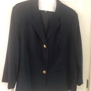 Plus size linen blazer